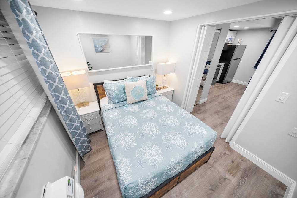 beachside gardens apartments by lowkl