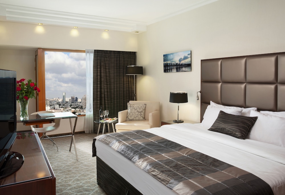 carlton tel aviv hotel