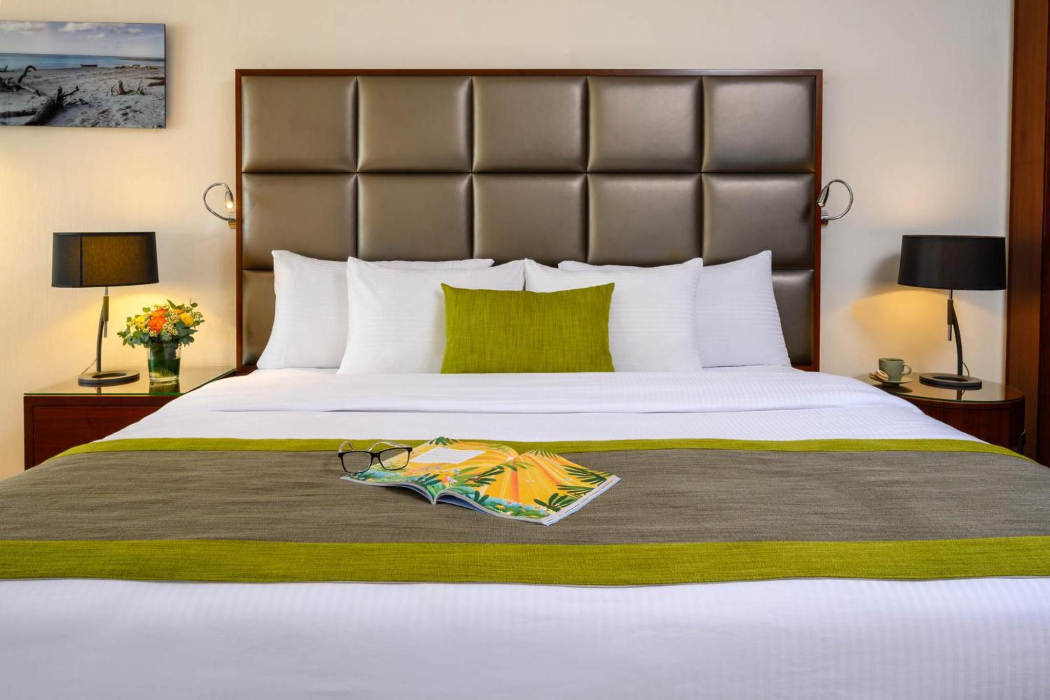 carlton tel aviv hotel