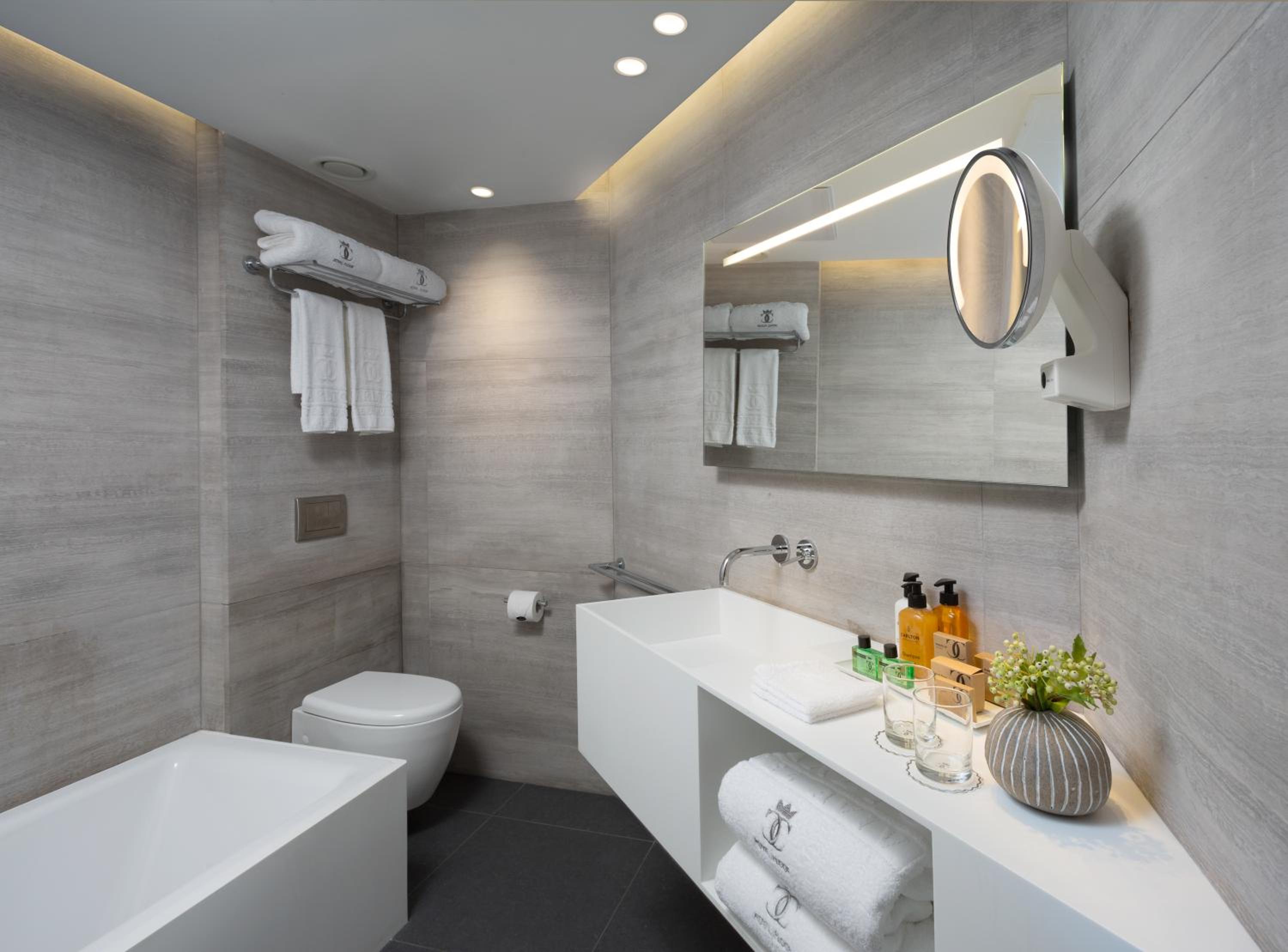 carlton tel aviv hotel