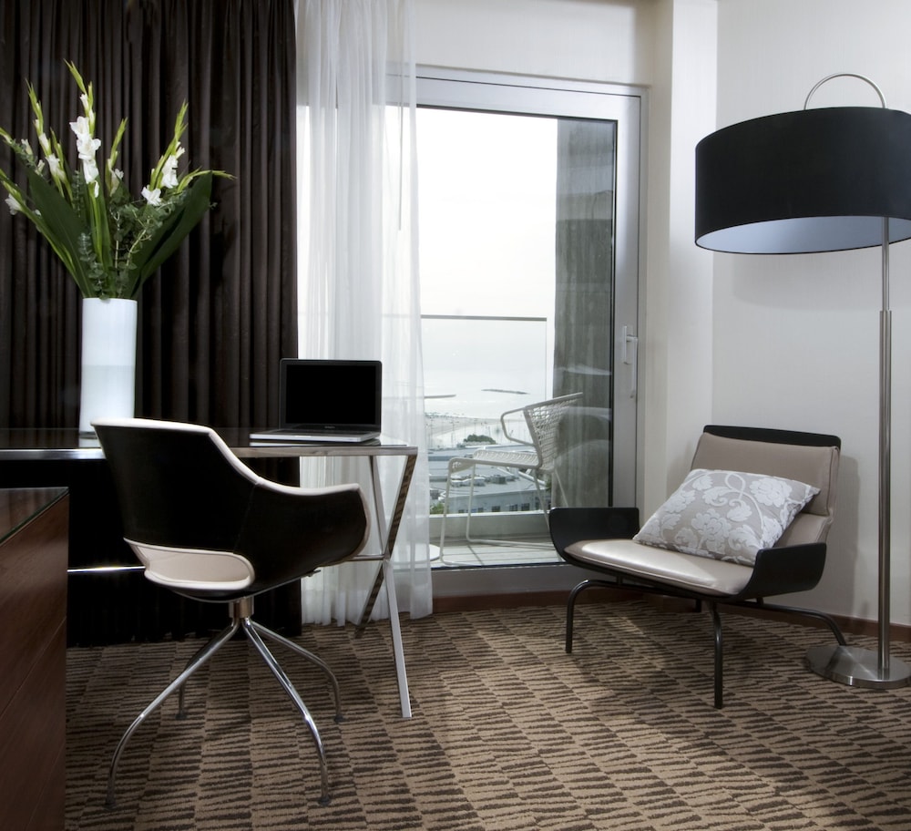 carlton tel aviv hotel