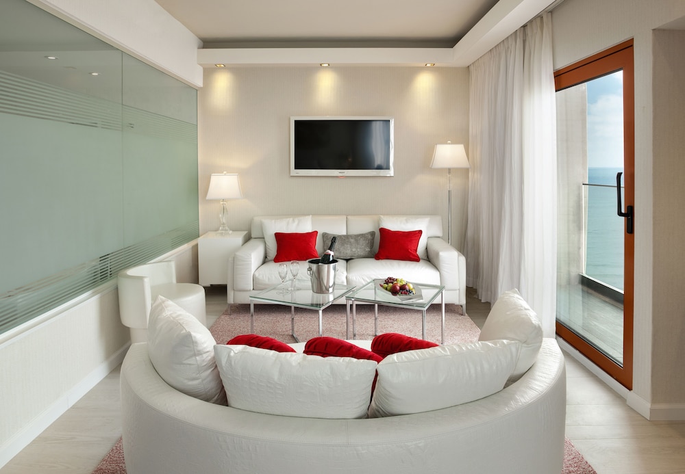 carlton tel aviv hotel