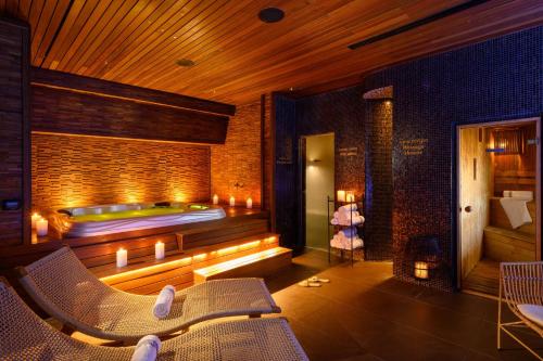 carlton tel aviv hotel