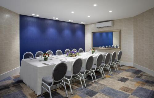 carlton tel aviv hotel