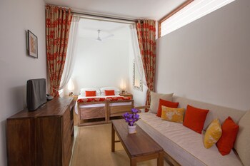 sri sharavi beach villas and spa