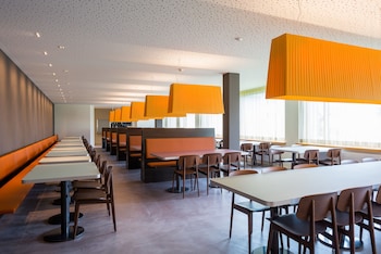 youth hostel st moritz