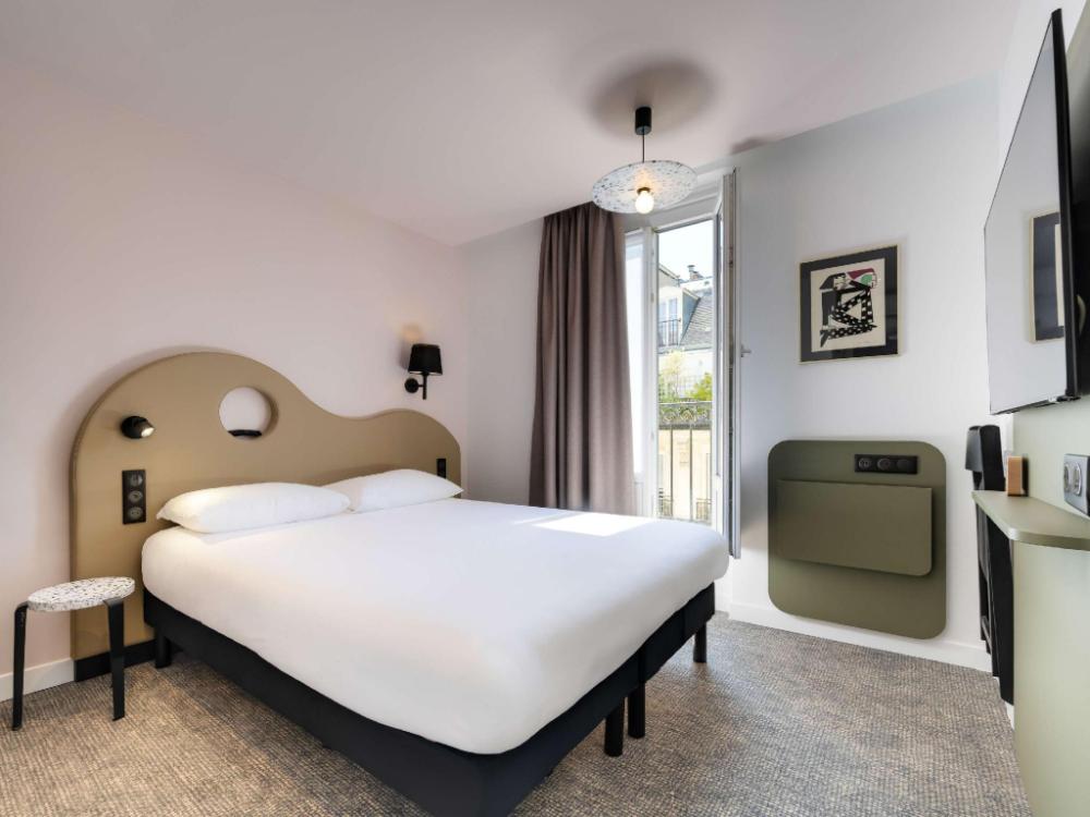 ibis styles paris cadet lafayette