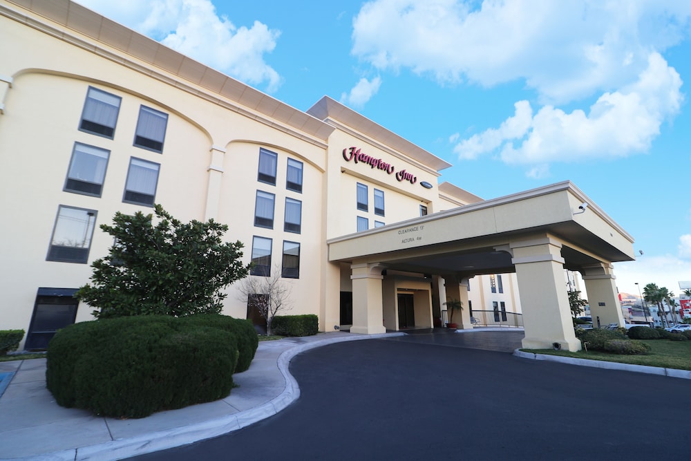 hampton by hilton chihuahua