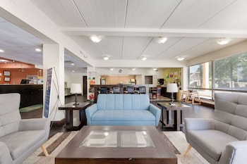quality inn airport southeast