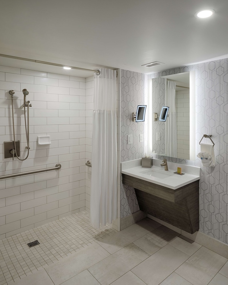 the kingsley bloomfield hills a doubletree by hilton