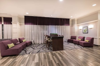 La Quinta Inn & Suites By Wyndham San Antonio Riverwalk,Downtown San Antonio>>Bexar County,3 star