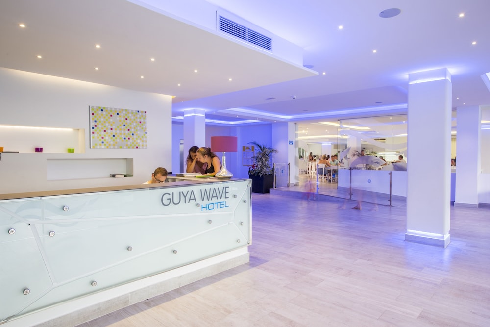 guya wave hotel