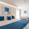 guya wave hotel
