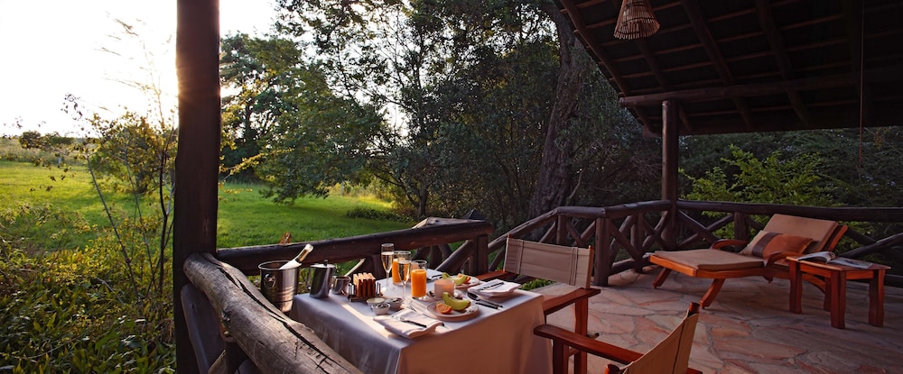 sarova mara game camp