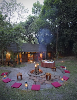 sarova mara game camp