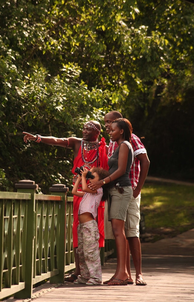 sarova mara game camp