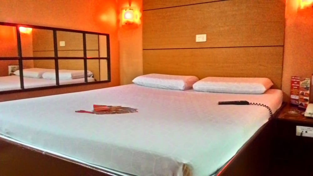 hotel sogo aurora blvd cubao