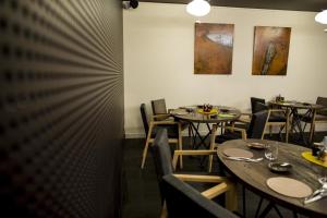 Aux Terrasses,Macon>>Chalon-Sur-Saone,4 star