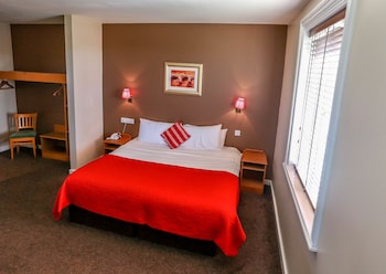 The Ballymac Hotel,Ballynahinch>>Antrim,4 star