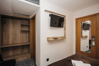 la trobada hotel sport