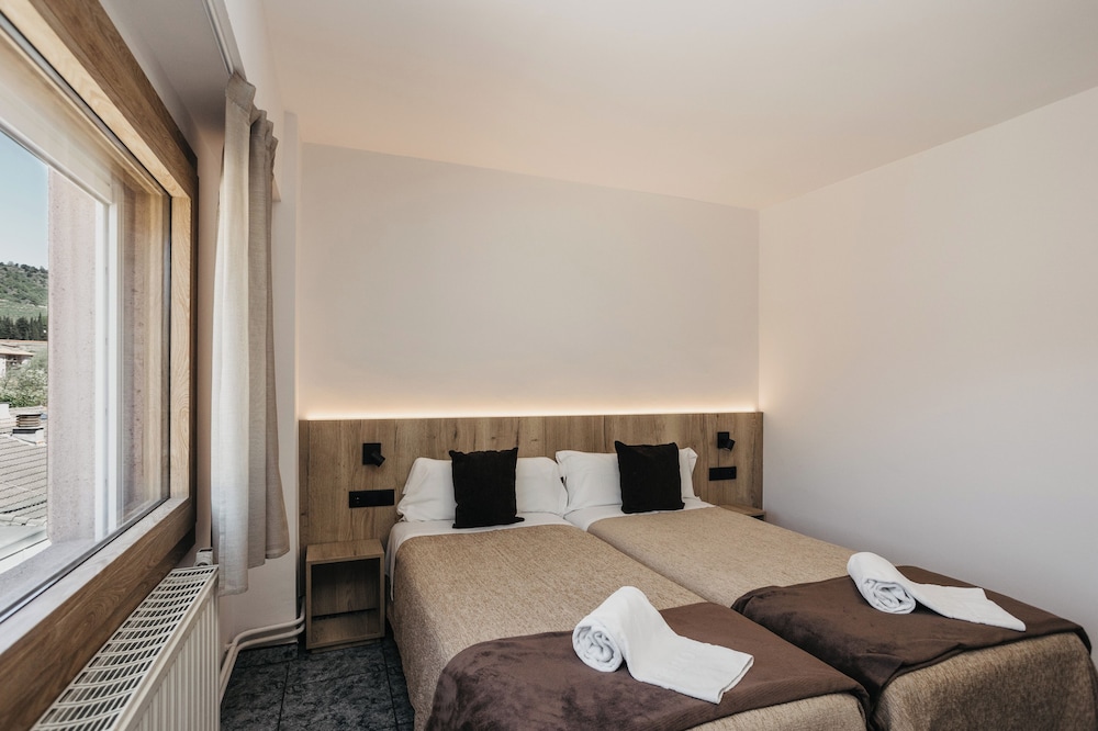la trobada hotel sport