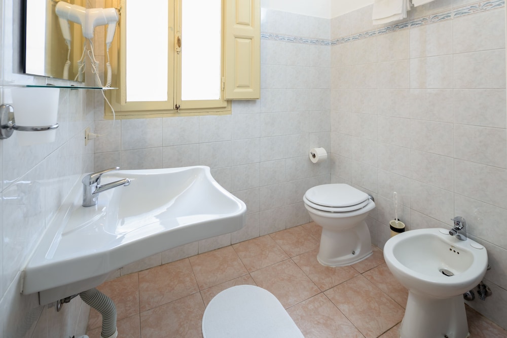 hotel arno bellariva