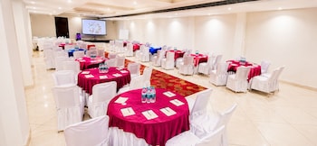 la savanna resort and spa by dl hotels and resorts