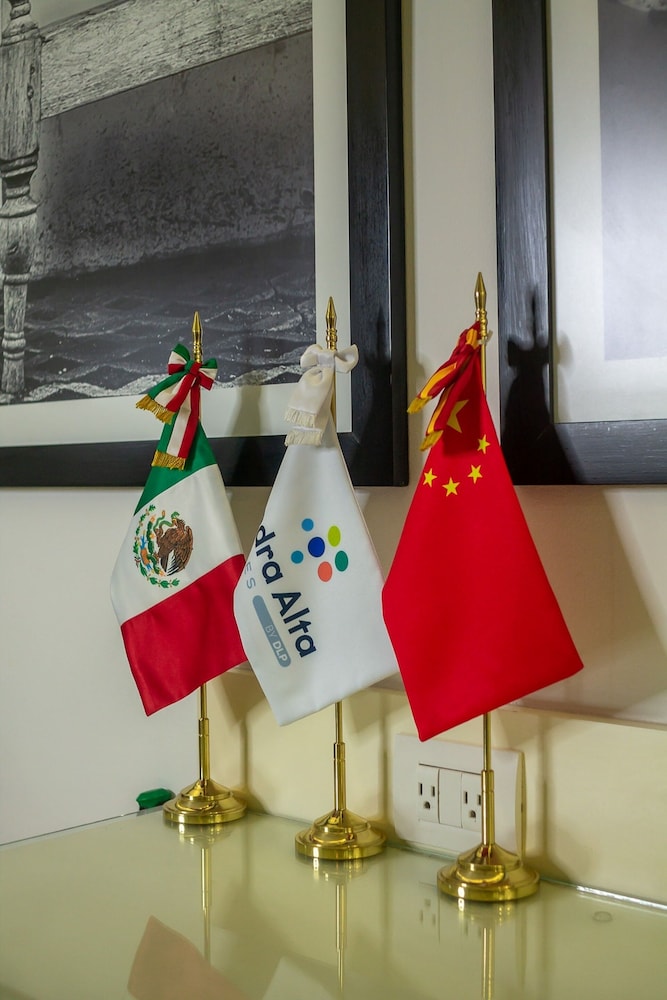 hoteles piedra alta by de los perez