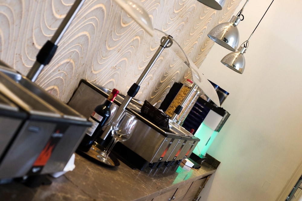 hoteles piedra alta by de los perez