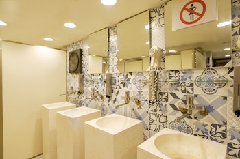 angels hostel taipei ximen