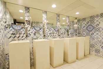 angels hostel taipei ximen