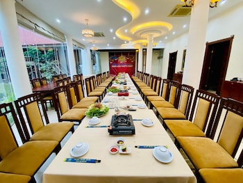 hoa nam hotel