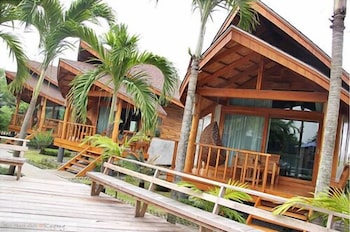 tique series boutique resort