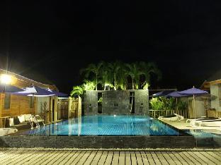 tique series boutique resort