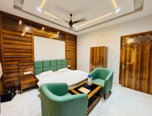 shri ram hotel 50 mtrs from shri ram janam bhumi