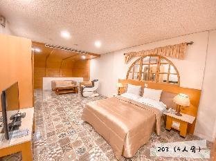yun sung motel