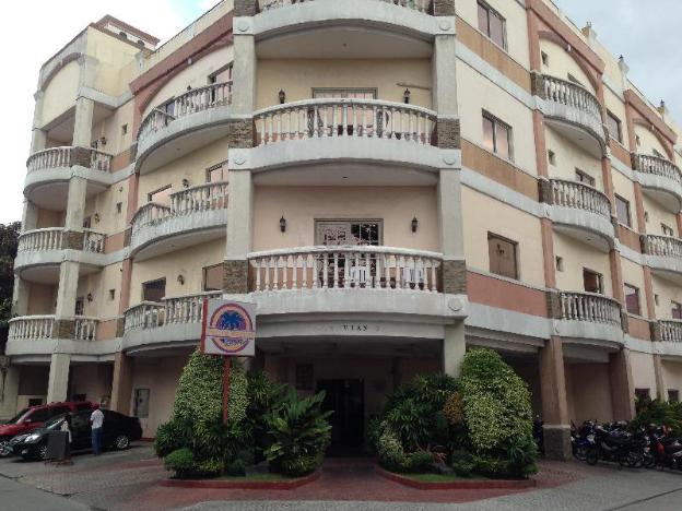 pacific breeze hotel and resort