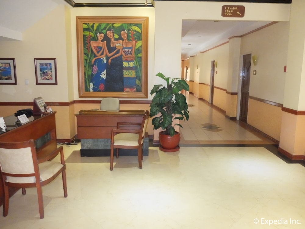 pacific breeze hotel and resort
