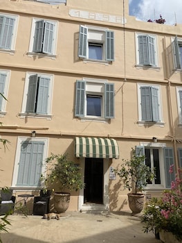 chanteclair hotel