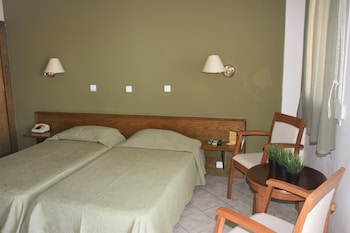 hotel cariatis