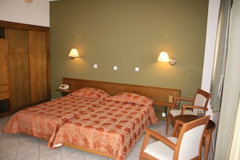 hotel cariatis
