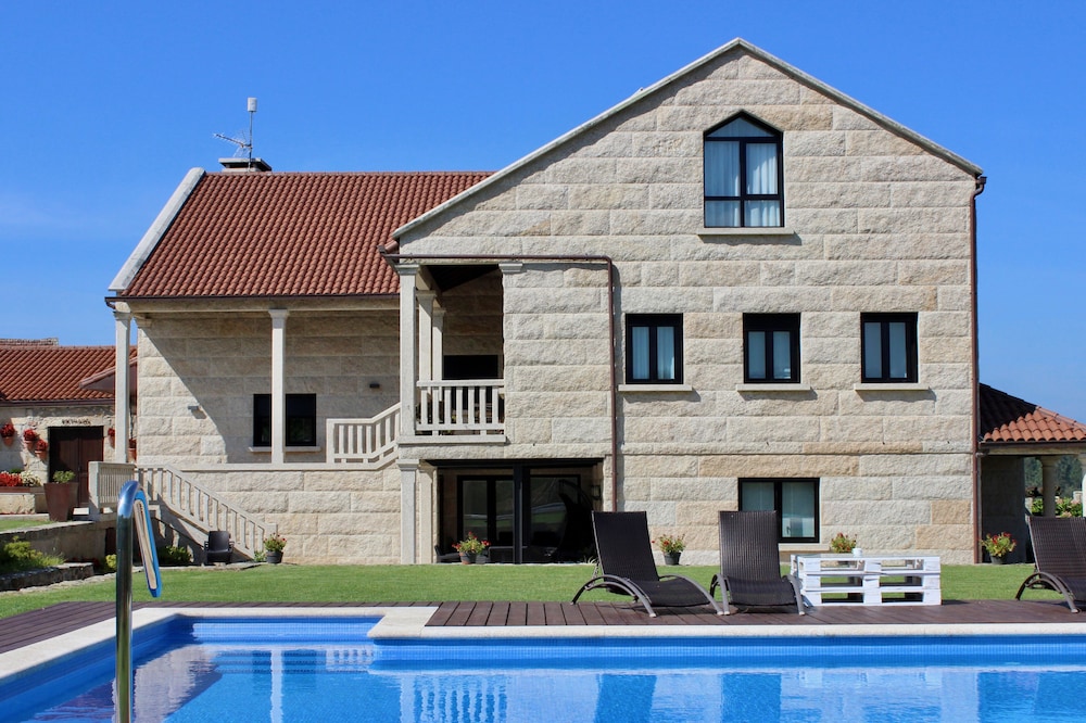 enoturismo y bodega lagar de costa