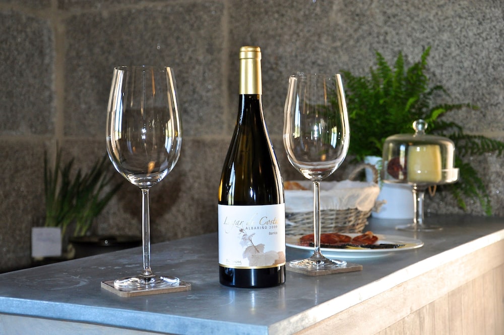 enoturismo y bodega lagar de costa