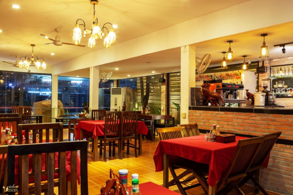 blossoming romduol boutique hostel