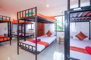 blossoming romduol boutique hostel