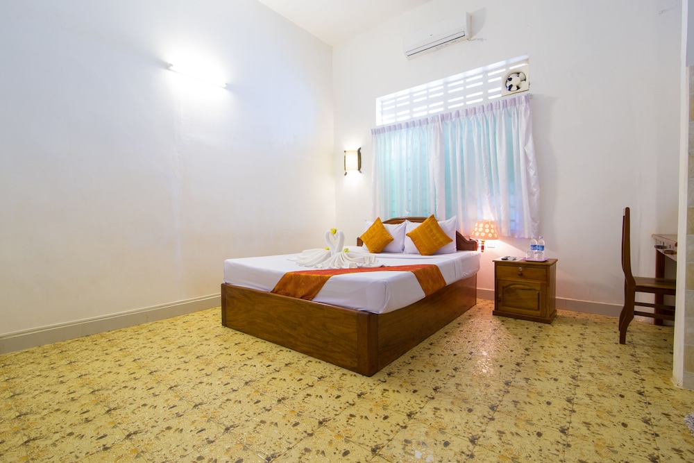 blossoming romduol boutique hostel