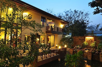 lomtalay chalet resort
