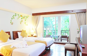 lomtalay chalet resort