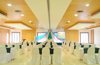 lomtalay chalet resort