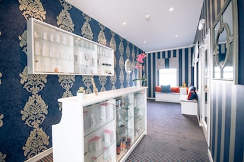 rosspark hotel